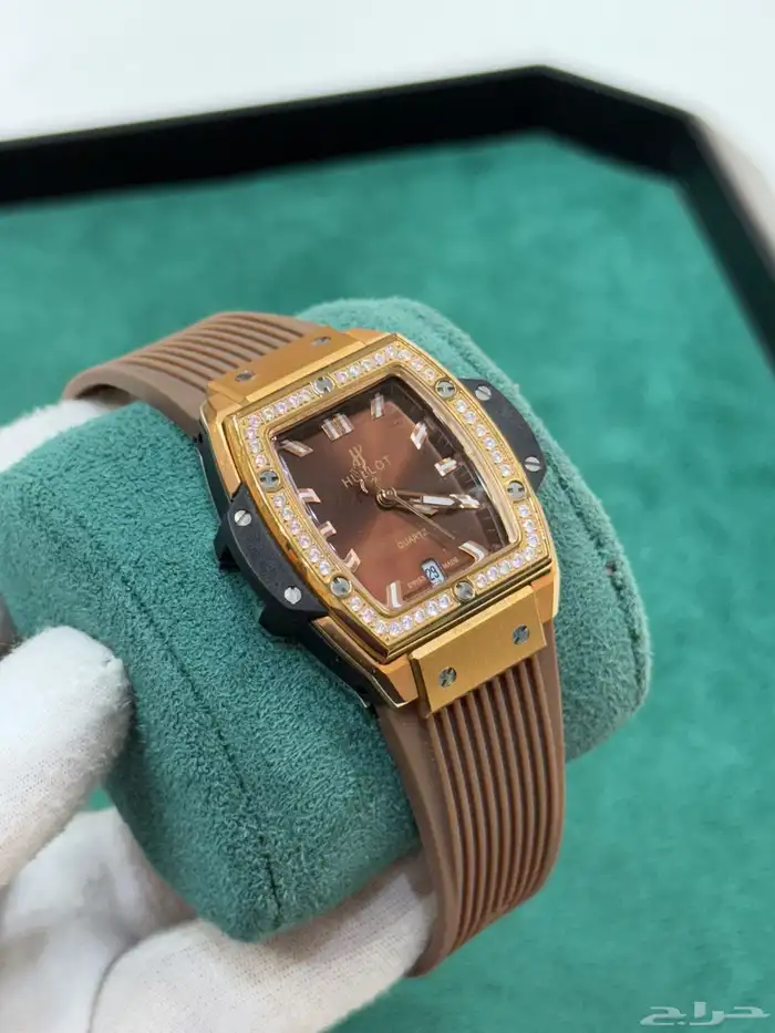 ساعات هوبلت نسائيه 10