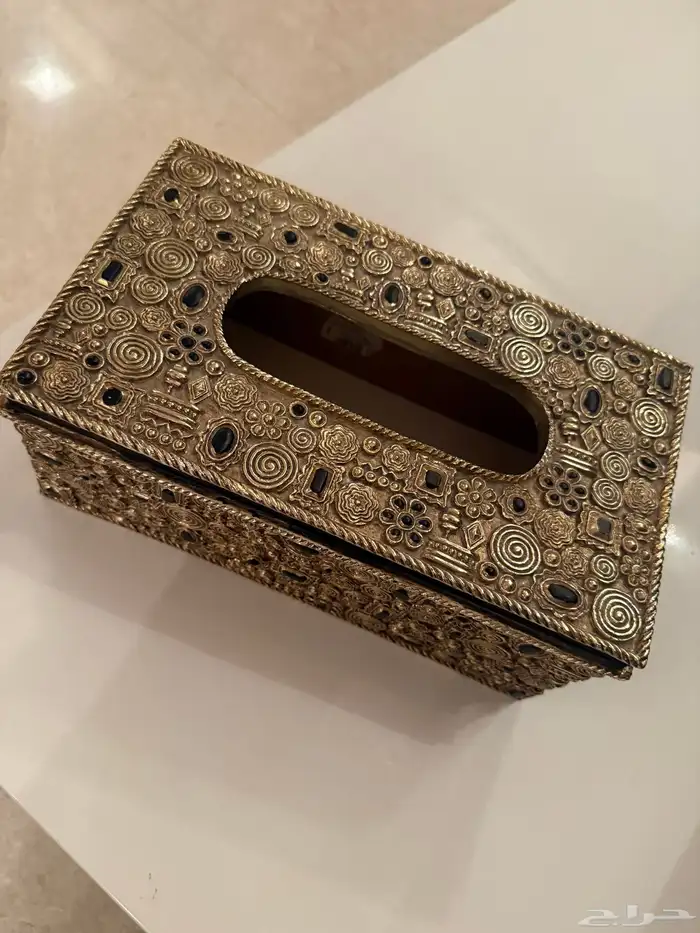 ابجورات مع هدية علبة مناديل 8