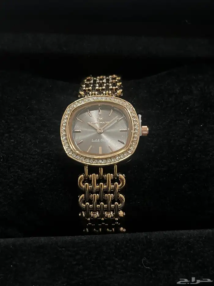 ساعه ماركة هوقو 0