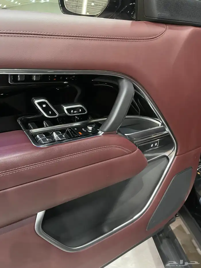 رنج روفراوتوبيغرافى V8سعودى 2023 6