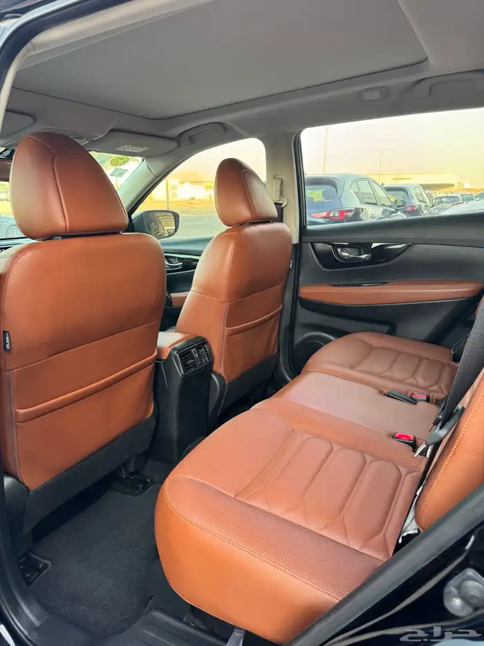 للبيع نيسان اكس تريل 2019 - فل كامل 6