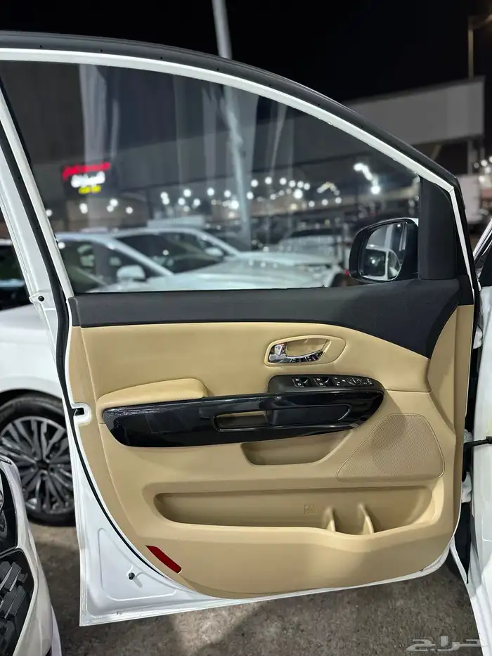 كيا كارنيفال 2020 فل كامل وكالة بدي ومحركات شرط 38