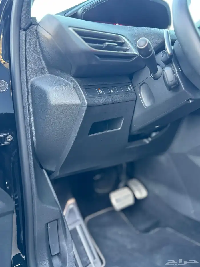 للبيع بيجو Gt 3008 - 2022 - فل كامل 16