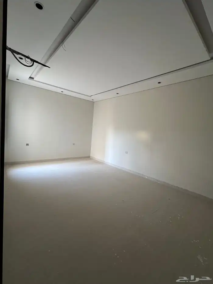 للبيع دور جديد شغل ممتاز للغاية بالعوينة المربع الذهبي 18