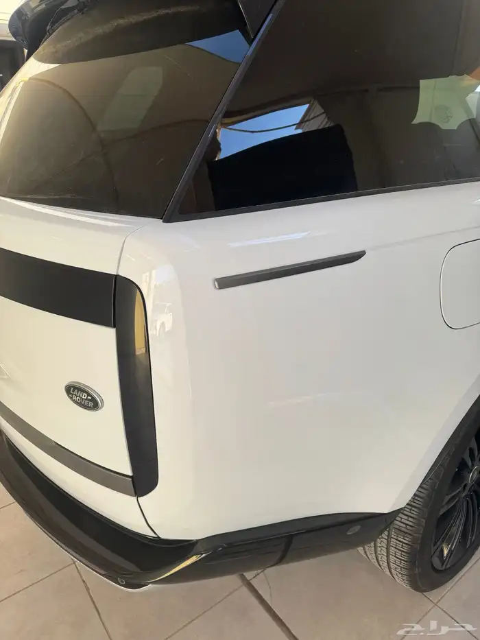 للبيع رنج روفر 2023 امريكي 14