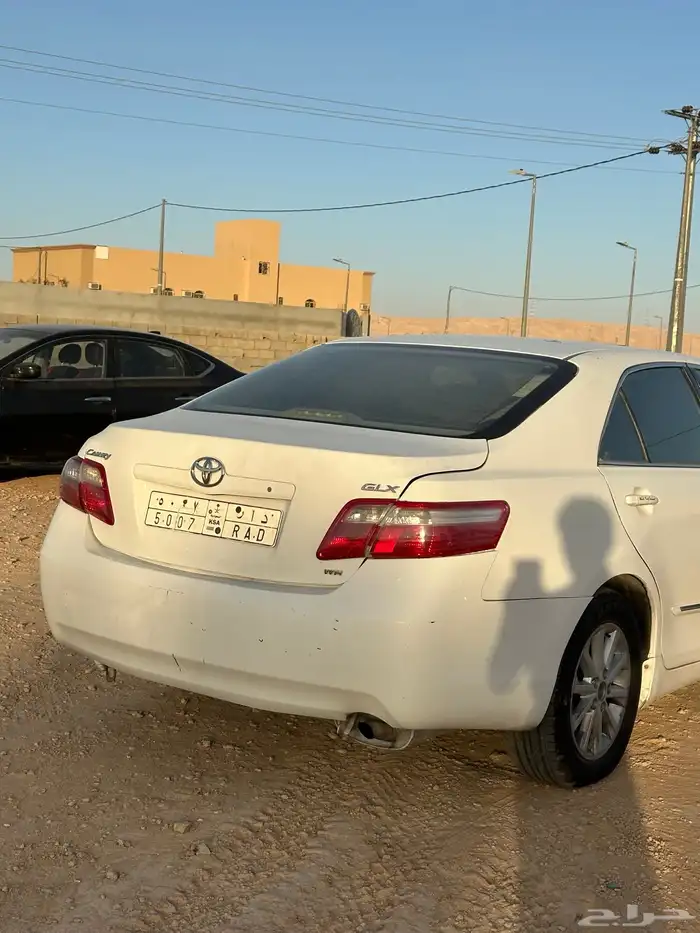 للبيع كامري قير عايد 2009 18