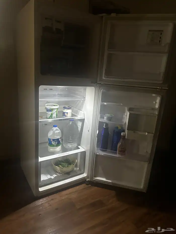 ثلاجة سامسونج مستعملة للبيع   حالة ممتازة 3