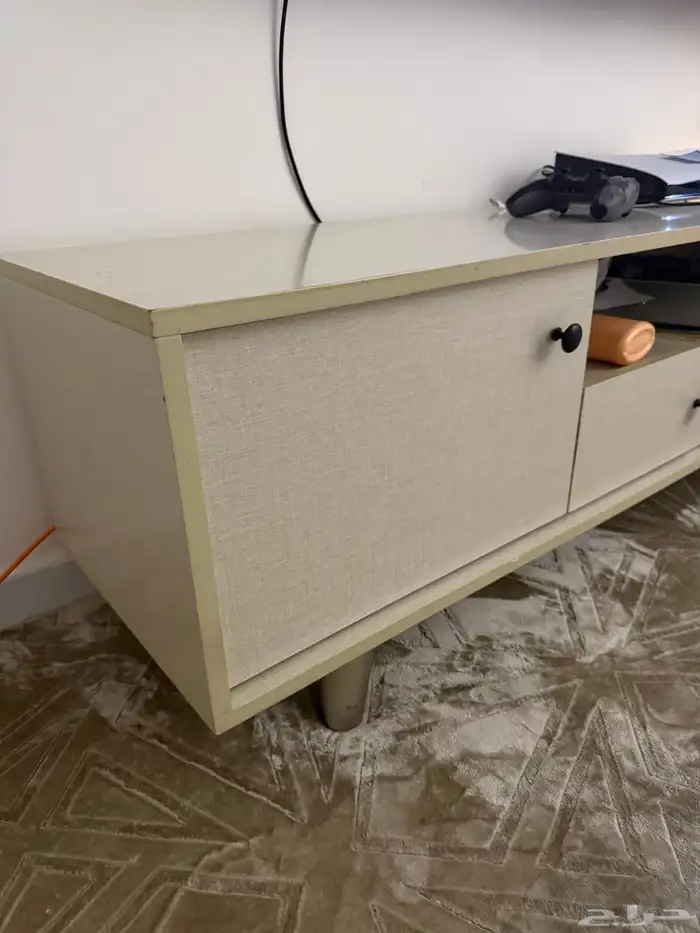 للبيع أثاث نظيف جد ا شبه جديد 6