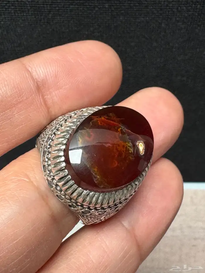 عقيق يماني كرزي مصور فاير ذهبي صياغة ايراني مبطن ثقيل 10