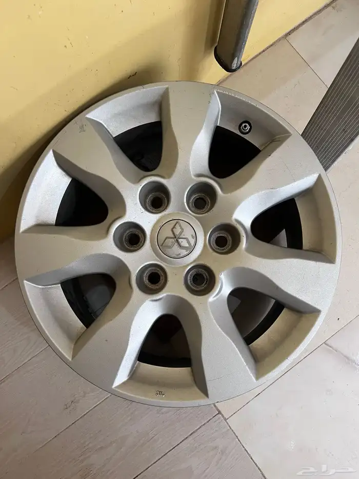 جنوط باجيرو مقاس 17 0