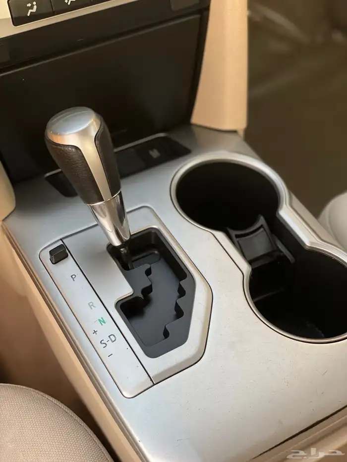 تويوتا - كامري - 2017 - سعودي - ممشى قليل - ليميتد 16