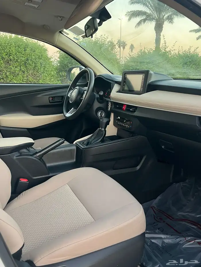 تويوتا يارس 2023 19