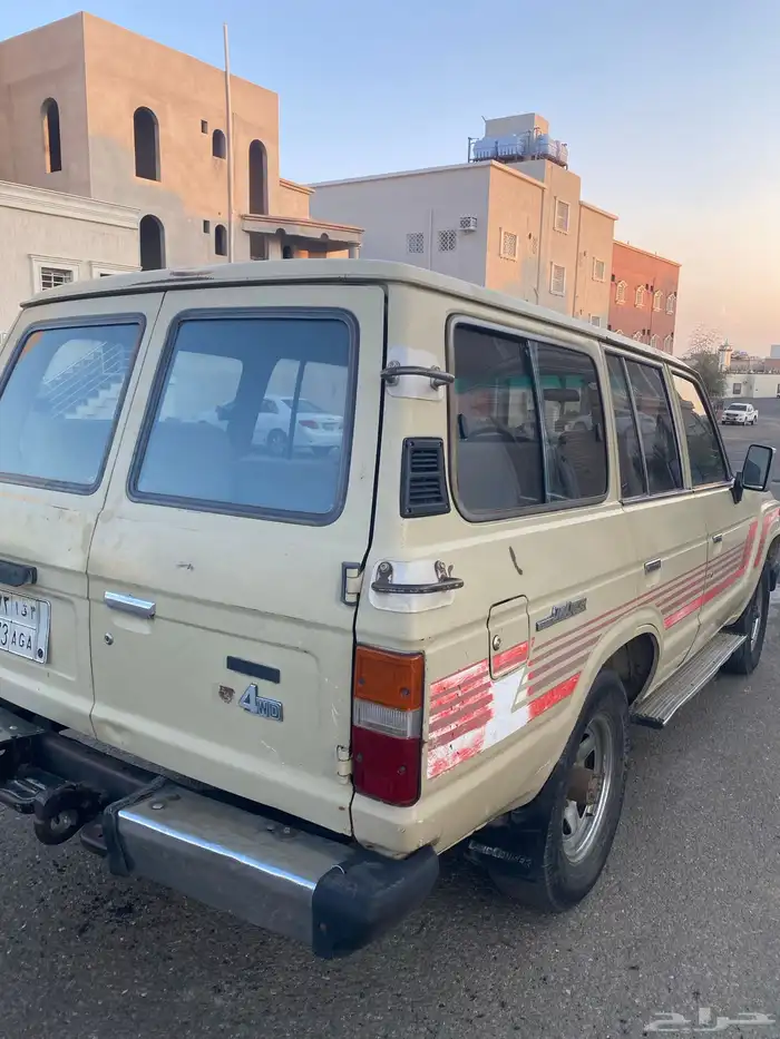 صالون 1988 نظيف 4