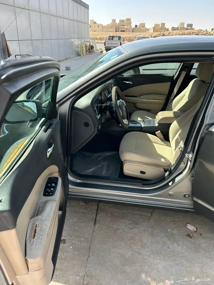 تشارجر للبيع 6