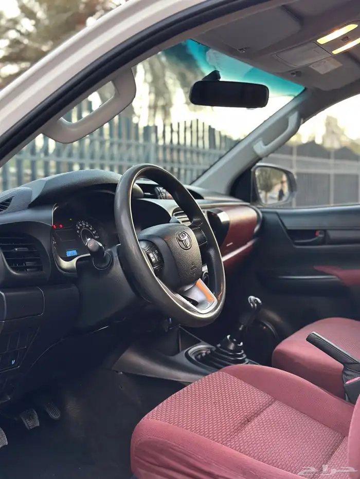 تويوتا هايلوكس موديل 2021 سعودي قير عادي دبل بنزين 14