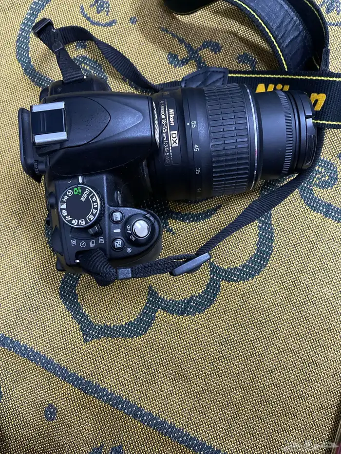 camera Nikon D3100 2