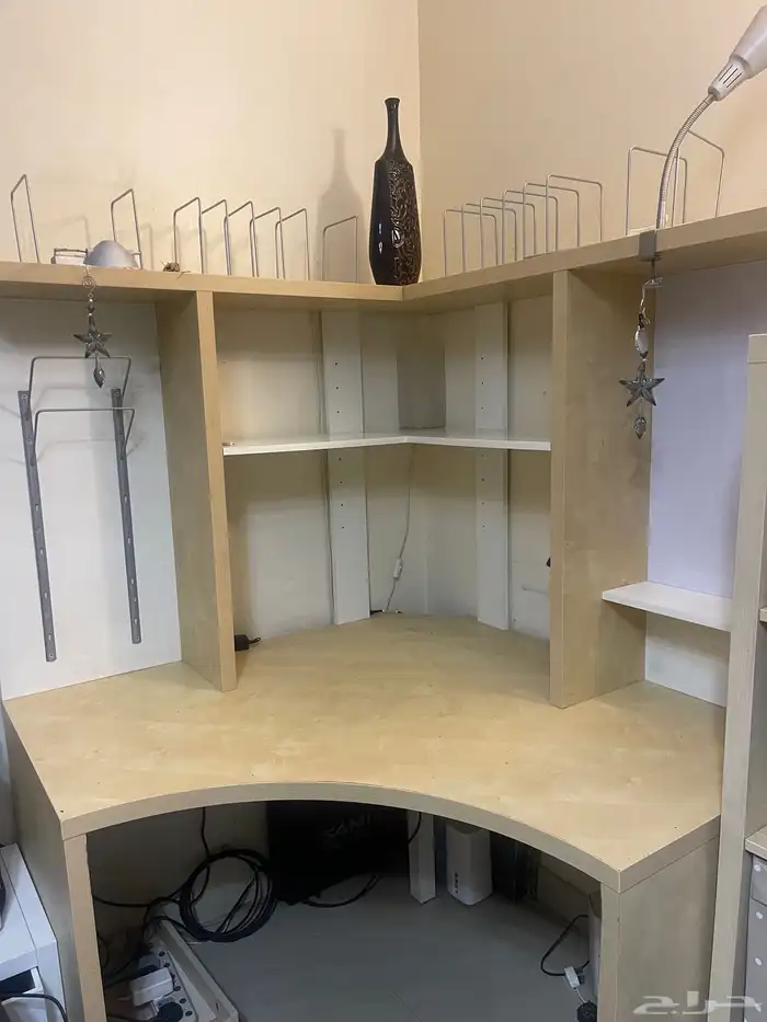 مكتب مع كرسي 0