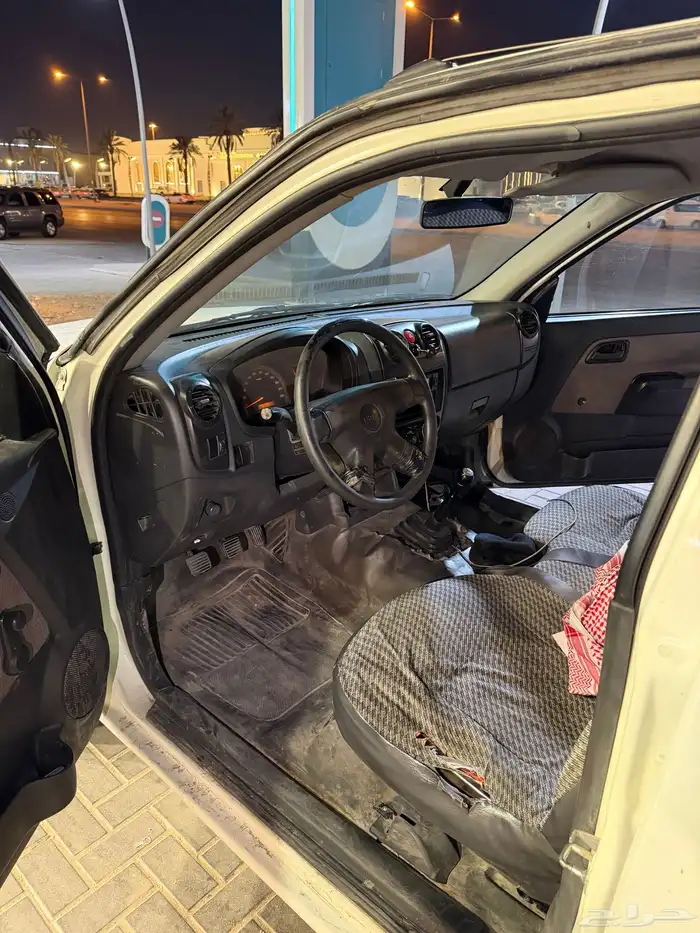 للبيع ايسوزو بكب غمارتين 2012 6