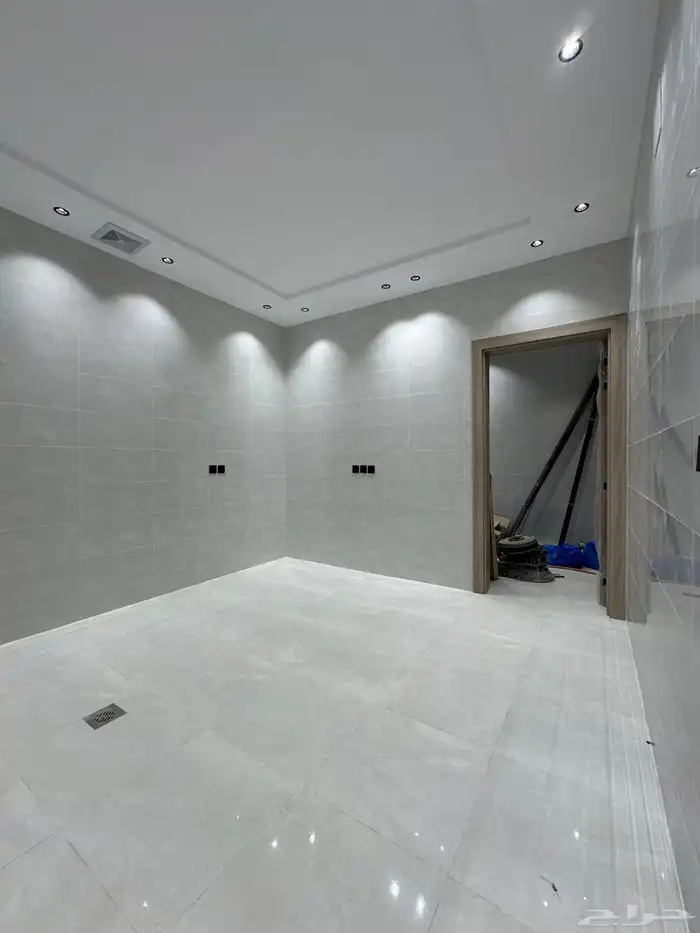 شقق تمليك حي الرانوناء داخل الحد 10