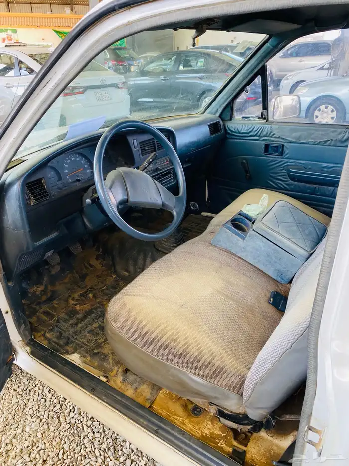 هايلوكس 1990 5