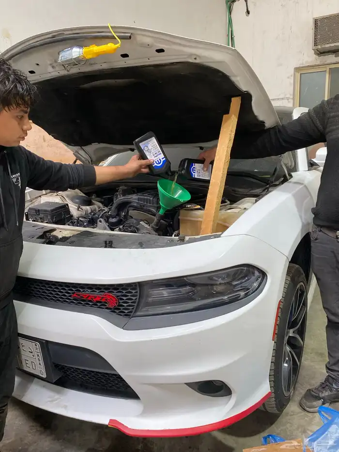 ميكانيك كهربا جمس تاهو تشارجر جيب شلنجر كابرس امبالا كريزلر 6