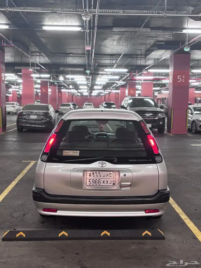 كورولا مخزنه مديل 99ماشية 86 الف 28