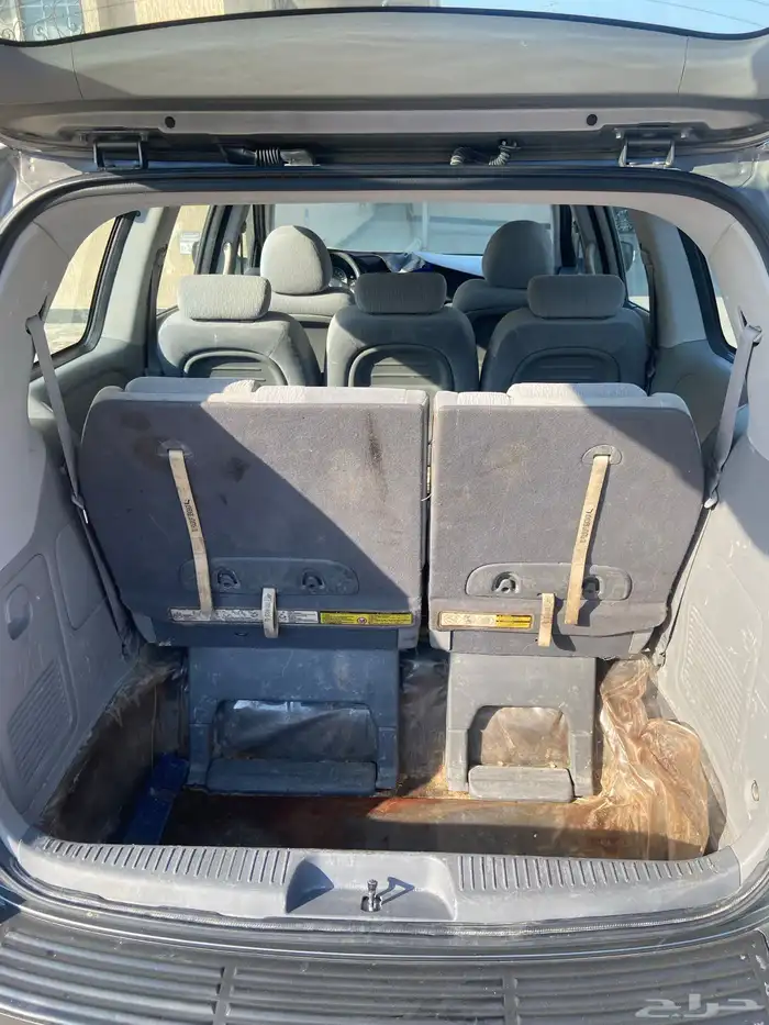 كيا كرنفال 2012 2