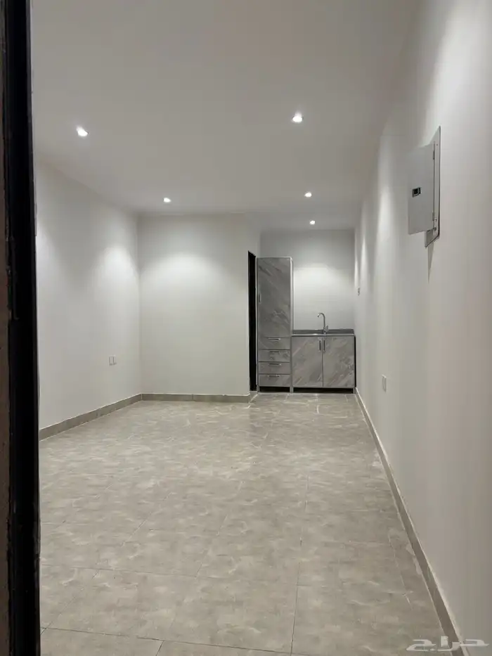 غرف استديو للإيجار جديده بحي السلي 4