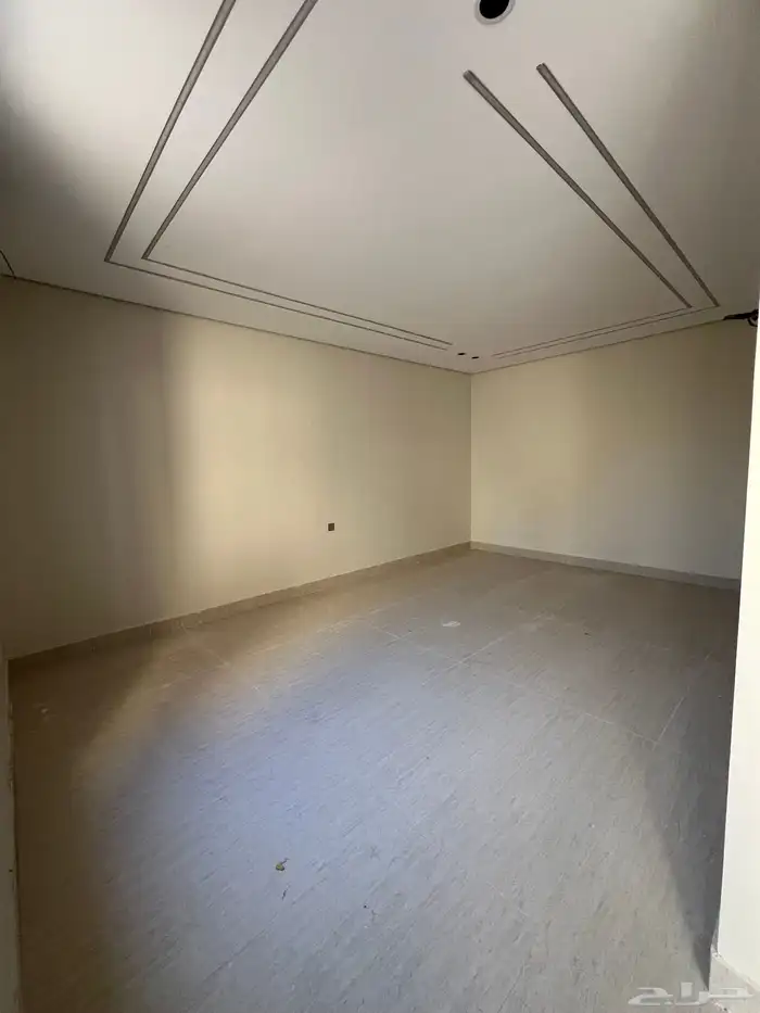 للبيع دور جديد شغل ممتاز للغاية بالعوينة المربع الذهبي 5