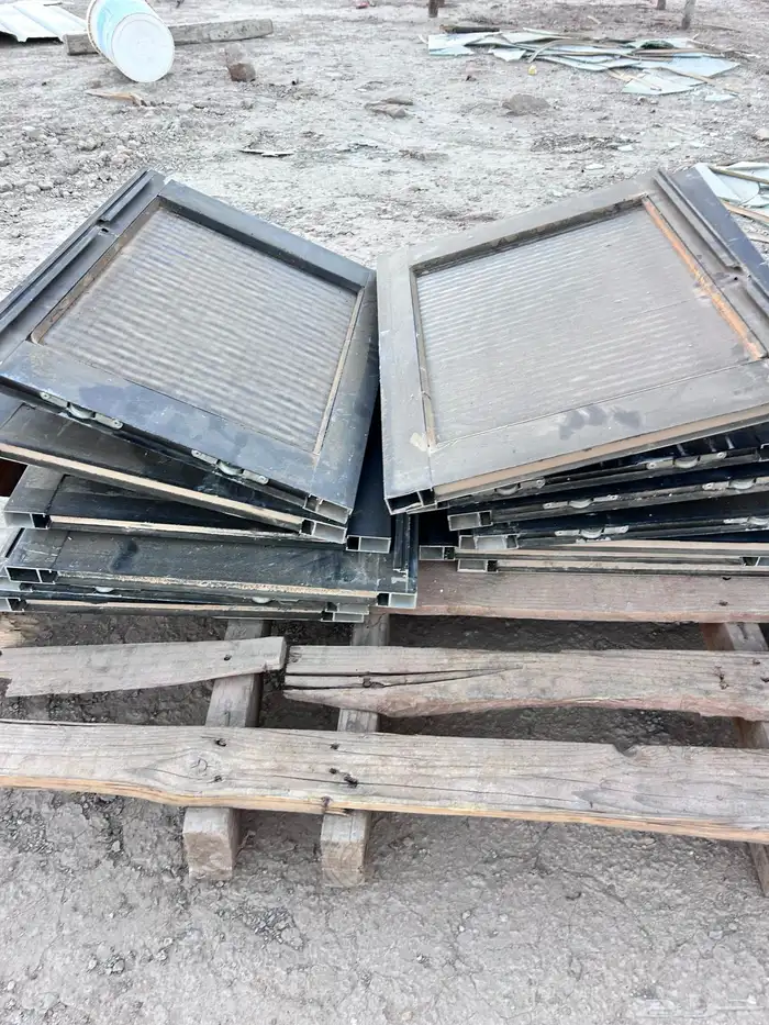 للبيع حديد و الامنيوم 1