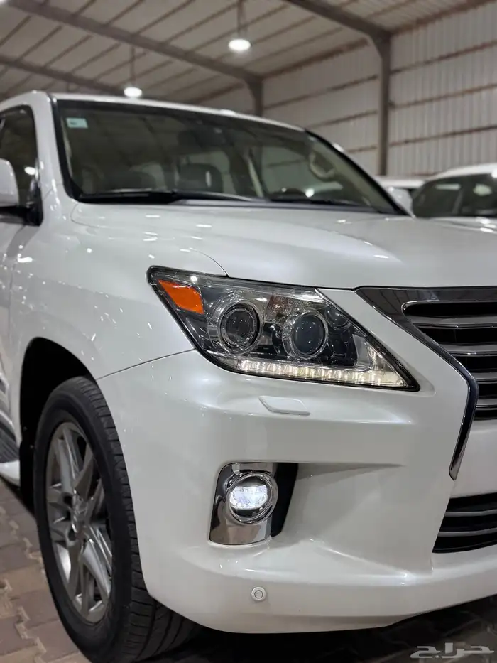 لكزس 2015 ED شرط الفحص 14