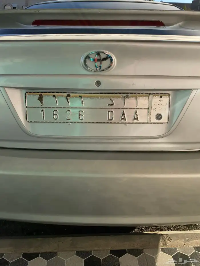 لوحة مميزة ابدلة مع لوحة 2006 0