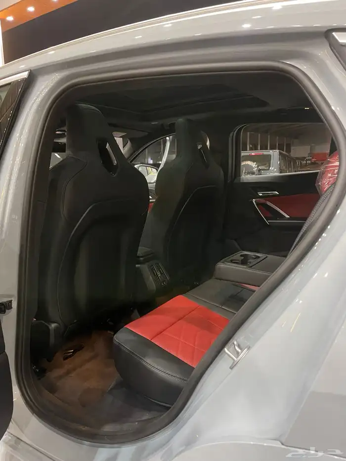 بي ام دابليو Kit m X2 SDRIVE 18i 2026 12