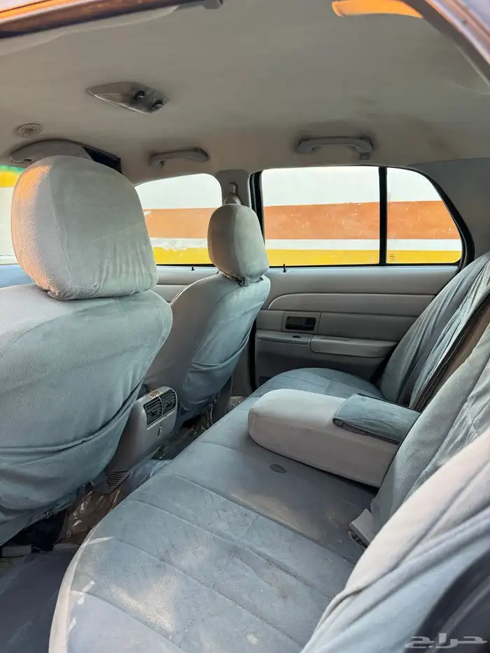 فورد فكتوريا 2005 6