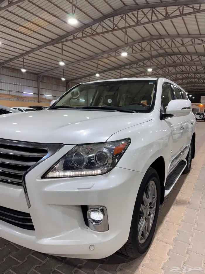 لكزس 2015 ED شرط الفحص 11