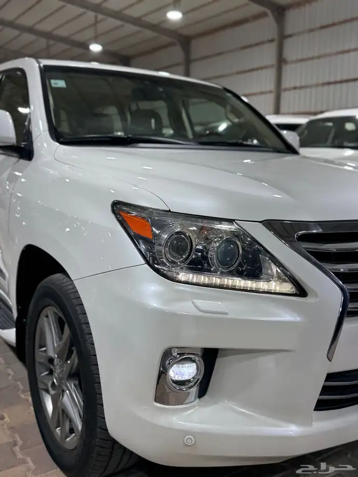 لكزس 2015 ED شرط الفحص 13