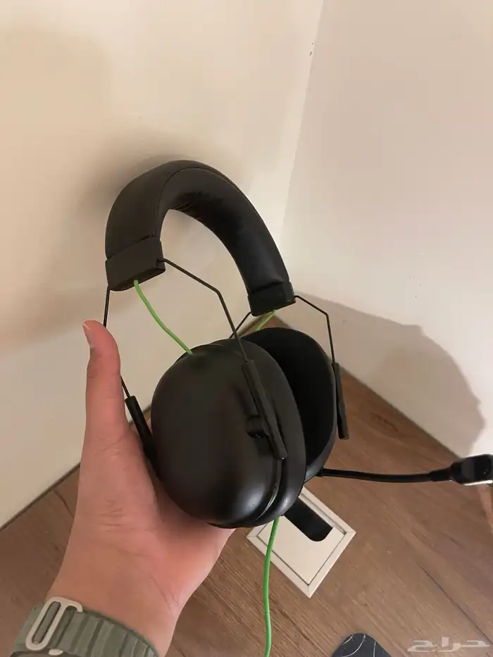 سوني 5 جديد مع يده جديده سماعه 2