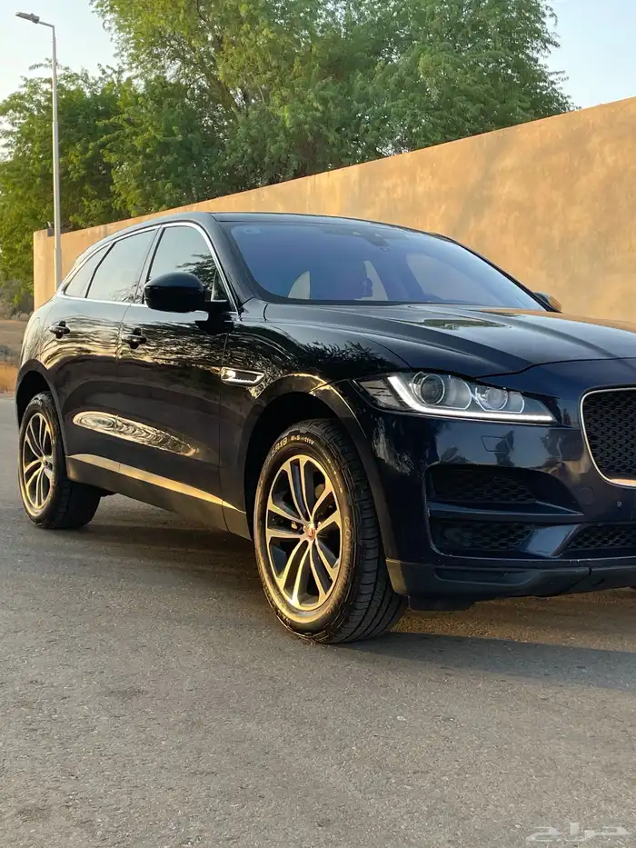 للبيع جاكور 2020 اف بيس 4