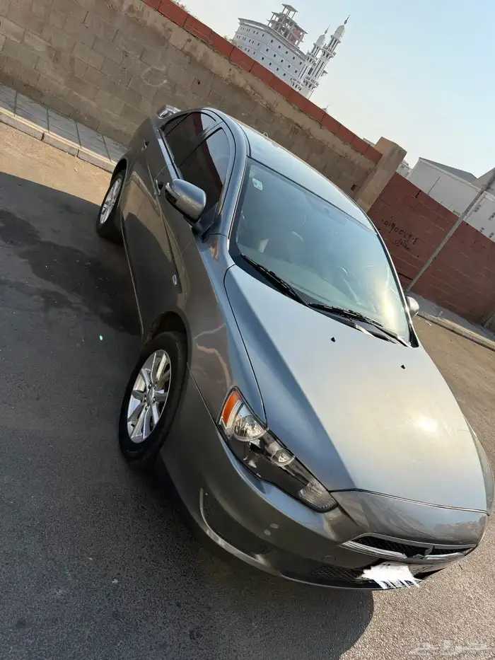 ميتسوبيشي لانسر 2016 1