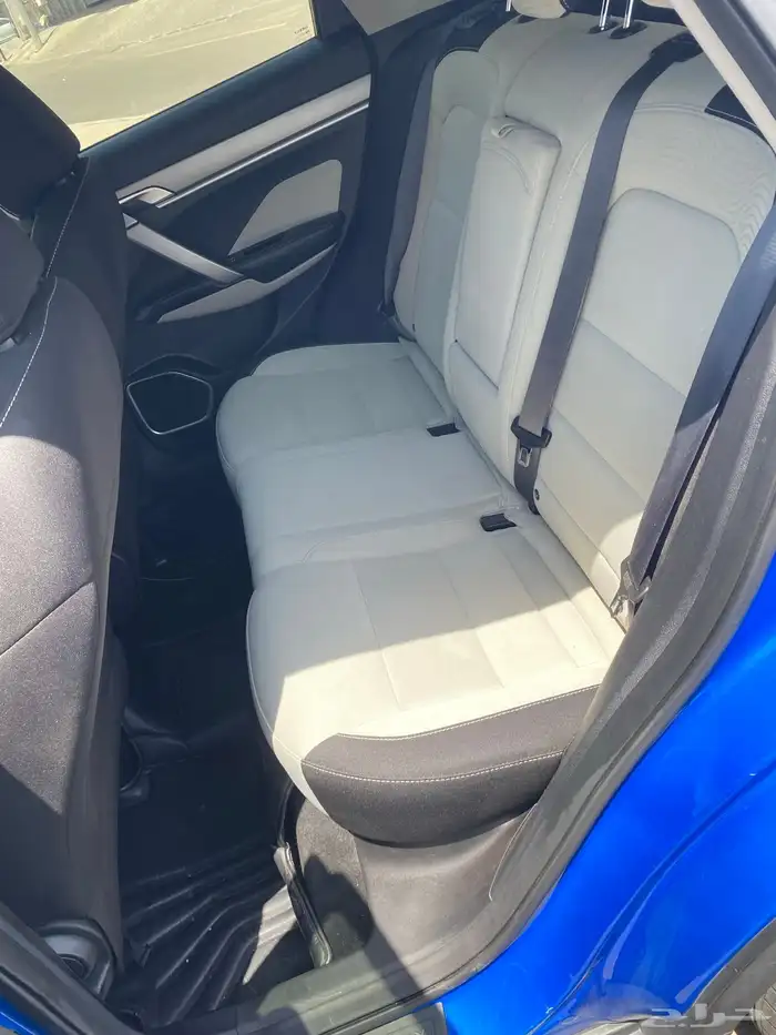 جيلي كولوراي 2022 10