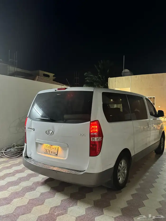 فان هونداي H1 10