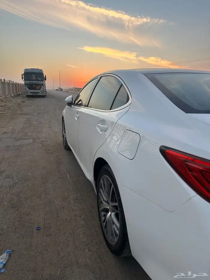 لكزس ES350 2013 5