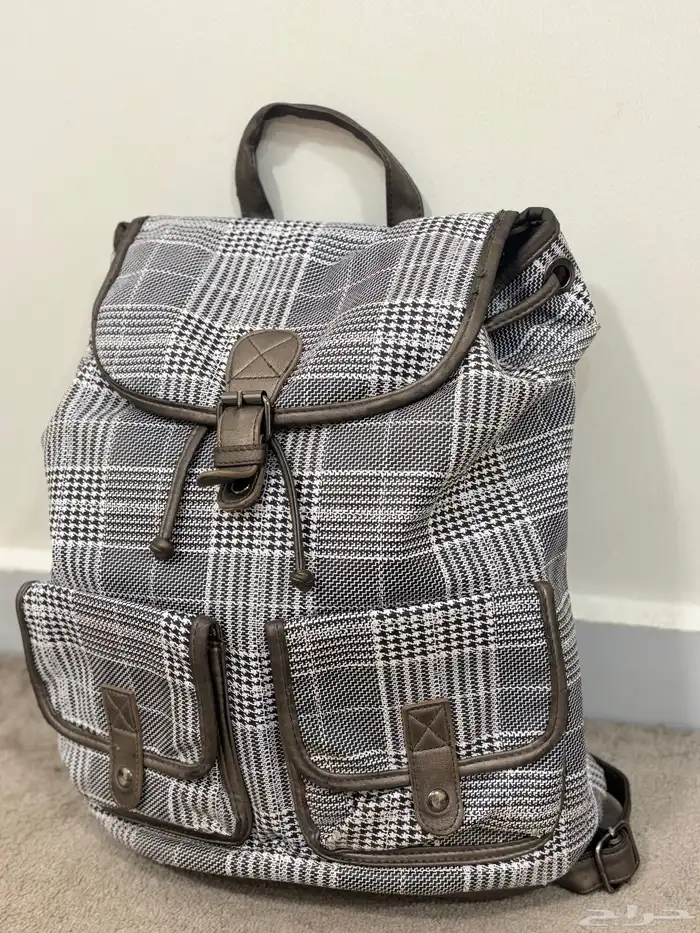 حقائب مدرسية 1