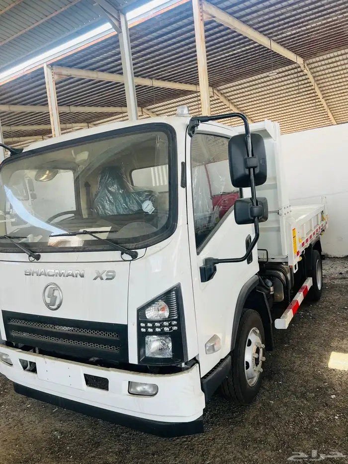 معرض الفايز للسيارات 2