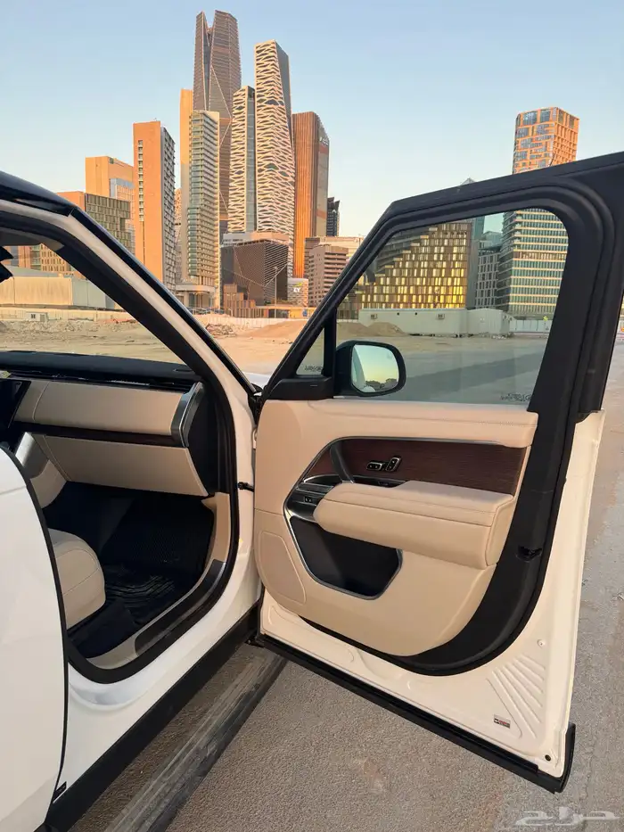 للبيع رنج روفر 2023 امريكي 2