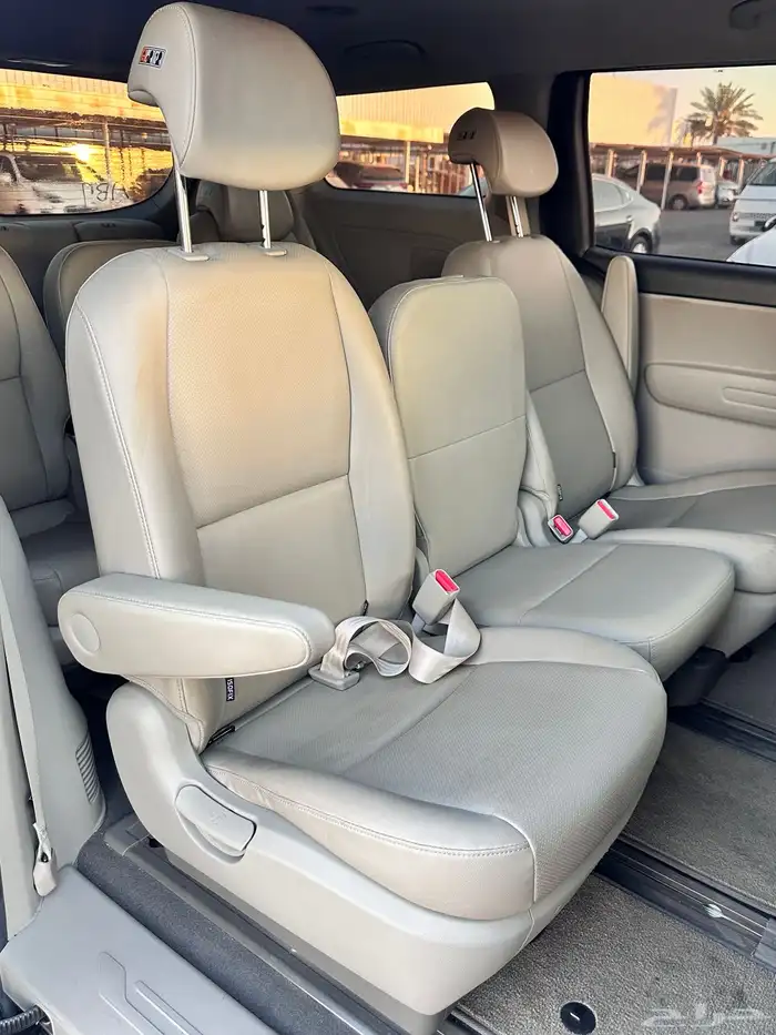 كيا كارنفال 2020 ديزل بطاقه جمركيه وارد كوريا 8