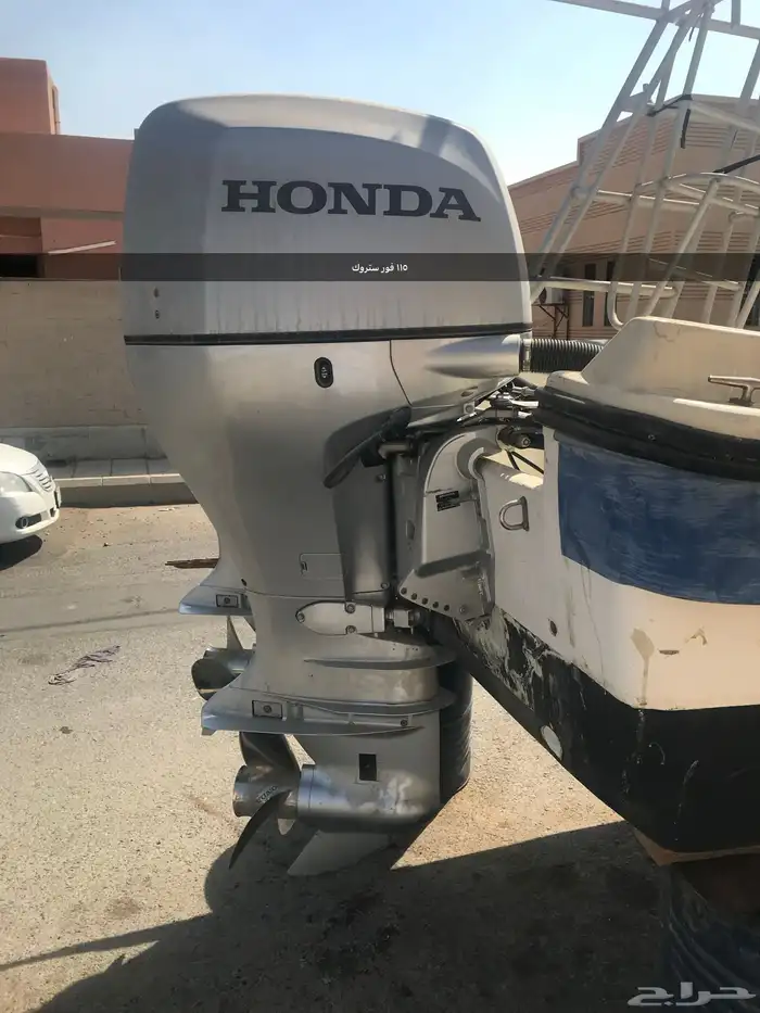 للبيع مكائن قارب 2