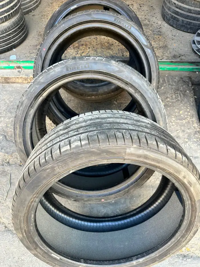 كفرات أودي وكالة مقاس 265 35 21 بريلي 9