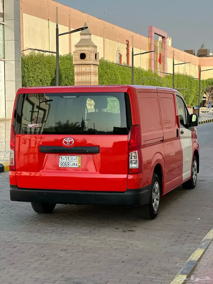 تيوتا-هايس-بضاعه-2021-سقف منخفض 2