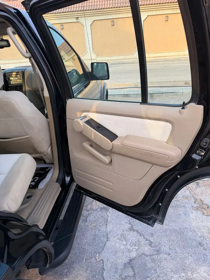 فورد اكسبلورر 2010 XLT دبل 16